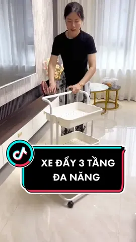 Kệ đẩy di động đa năng thiết kế đơn giản, nhỏ gọn, tiện lợi khi dùng 👍🏻 #giadungtienich #giadungthongminh #dogiadung #giadung #xuhuong #kedidong #kedaydanang #keday3tang #kedaycobanhxe