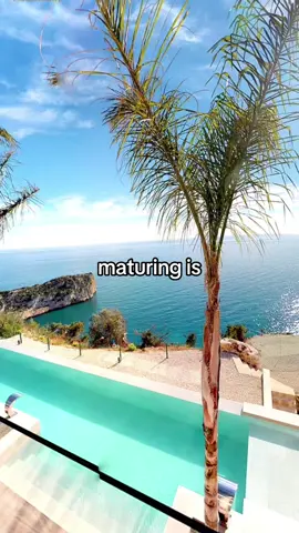 This is a reminder to take a break. Recovery is crucial to any fitness routine. Drop your favorite recovery spot in the comments. #fitnesssnob #fiftyfine #fitover50 #genx #fitnessmotivation #fitnessrecovery 