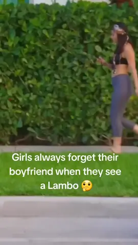 Girls always forget their boyfriend when they see a Lambo  #GoldDiggerPrank #NateGotKeys@Catching Gold Diggers💃💰 @DAJI🌺 @Angelina 