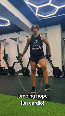 Fun cardio#jumphope #cardioworkout #fitnessmotivation #fitnesstrainerboston #intructorfitness #losefat #foryou #foryoupage #bostonfitnesscoach #lgbt🌈 #allston #wintrop #fyp #tiktokeua🇺🇸 #gymmotivation #motivation #workoutroutine 
