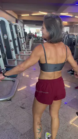 #fitnessmotivation #confereoshape #sessentonas #shapetanquedeguerra #Fitness #atleta 