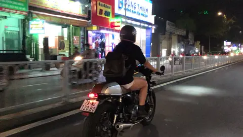 #mtmotorcycle #mtmotor #motorcycle #brixton #yb125 #biker #racer #girlpower @Jenny 