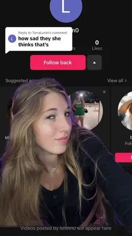 Replying to @TerraLunin That follow back button tho 🤔 