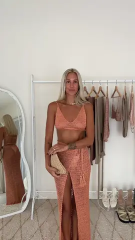 GRWM beach to the bar // Kels styles the Amina Set // Shop all Flook The Label online // #flookthelabel #luxuryresortwear #summerdress #knitdress #fashiontiktok #outfitinspo #grwm #beachtobar #getreadywithme #gdwm #getdressedwithme 