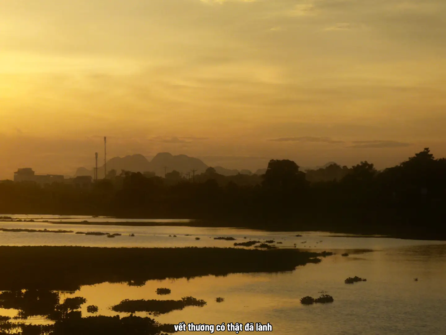 #retro #vibes #viral #aesthetic #fpy #vintage #sadvibes #caption #foryou #summervibes #sadstory 