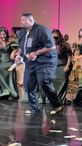 When the energy is pure, good vibes show. #fyp #nigeriantiktok🇳🇬 #ghanatiktok🇬🇭 #atlanta #atl #happy #uganda #congo #ugandatiktok #mood #nigeriaweddings #cameroniantitok #ivorycoast #tgif #fridaynight 