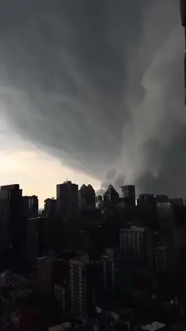 pemandangan mengerikan di langit#dukhan#canada#amerika#harrp #fenomena #fenomenaalam #kuasaallah 