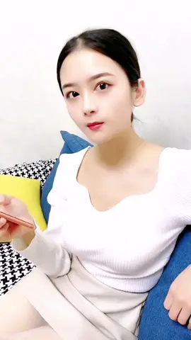 這美女太有才了