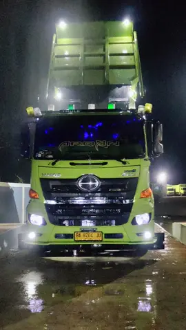 baa gak ati adekk tu,,#fypシ #arqangrup #drivermuda #fyp #xsfyp #otobaro #haulingbatubara #verodishin 