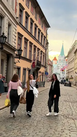 📍Riga Old Town, Latvia  #atmosphere #vibe #Summer #balticsea #jurmala #riga #latvia #latviantiktok #latvia🇱🇻 #trending #music #top #funny #followme #art #new #trips #travel 