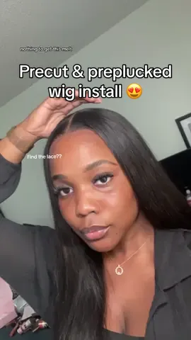 The BEST wig I’ve gotten recently. @salonreadywig, I’m obsessed 😍 watch how i got this flawless melt with minimal effort ❤️❤️ #gluelesswig #salonreadywig #closurewig #closurewiginstall #precutwig #lacewig #lacemeltingspray #prepluckedwig #prepluckedhairline 