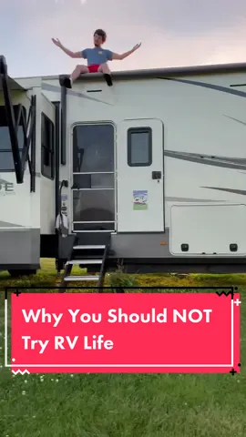 Here are a couple reasons why you should NOT live in an RV! #rvlife #camperlifestyle #rvtravel 
