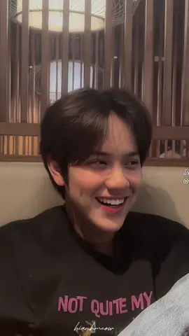 Cứ cười xinh thế này thì fan mae mommeow với fan bạn gái biết làm thế nào đây mèo con Nanon Korapat của chúng tôi ơi  #mynameisnanon #nanon_korapat 
