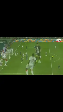 Y por la volea de Zidane #zidane #sergioramos  #chilena #chilenadesergioramos  #😹😹 