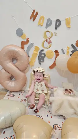 DIY baby monthly photoshoot. 🥰Eight months of love, laughter and pure joy.🧸✨️💕 Happy 8 months to the little sunshine who lights up our lives with her infectious smile. We love you baby ia! 👶🏻💖 #diyphotoshoot #diybabyphotoshoot #diymonthlymilestone #babymilestones #monthlymilestone 