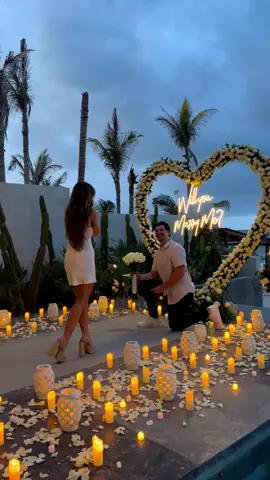 She said YES💍❤️ #engaged #proposal 