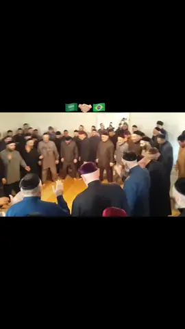 🇸🇦🫱🏼‍🫲🏻🇧🇷 #arabicdance #arabicdanceincircle #igotalilolder #viral #joinlive @user6165253016594 