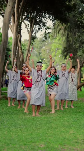 Respuesta a @el2023alq2010 REGIÓN SELVA: Danza de la Anaconda 🇵🇪🐍 ¿Qué tal lo hicieron los chicos de @RAÍCES D'CANDELA. DANZAS FOLK?  #FIESTASPATRIAS2023  ¡Hoy cerramos esta región! ¿Qué danza nos falta hacer? 🙈 COMENTEN Y PROPONGAN 🦜✨ #peru #peruano #peruvian #danza #anaconda #selva #selvaperuana #danzadelaselva #anaconda #peruviancheck #fiestaspatrias #28dejulio #lamas #explosiondeiquitos #carnavales #tarapoto #moyobamba #viral  