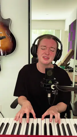 i forgot this song existed tbh 