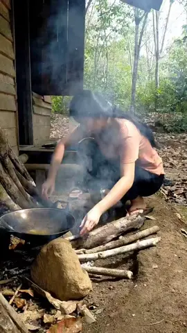 masak dangkayu bang  #dinigadisdayak #gadisdayakcantik #gadisdayak #dayakkalbar #austria #jerman #roma #dayak #surabaya #hongkongtiktok #china #senangmembaca #amanditiktok #australia #jakarta #papuatiktok #ArabTikTok #amerika #kuchingsarawak #dayakkalbar @Atta Halilintar @WILLIE SALIM @RaffiNagita1717 @rctiplusofficial @sctv.shop @sctv_ @valorant @valezka_07 @valenrewah @vallenelv 