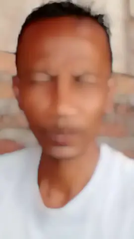 jangan ragu yaaa...aqu setia kok sama kamu wekk..wekk