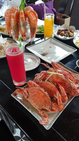 Bữa trưa trên du thuyền 5 sao #duthuyenhalong #xuhuongtiktok #vinhhalong #dulichhalong 