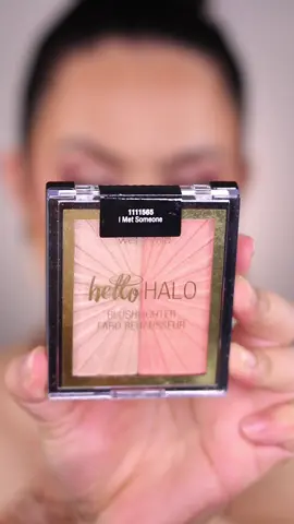 One of my favourite highlighter @wetnwildbeauty blushlighter in Highlight Bling  #makeup #makeuptutorial #wetnwild #wetnwildblush #highlighterhack 