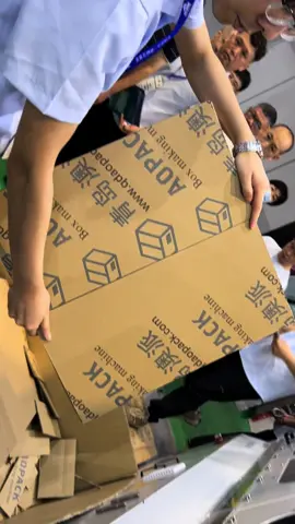 Automatic Box Making Machine  E-commerce, furniture, bathroom, electrical appliances, box making machine, a must-have artifact for packaging. #making #box #packing #paper #corrugated #papercraft  #best #paperbox  #postbox  #E-commerce #furniture #shippingbix #bathroom #appliances #postbox  #packagingdesign  #packagedesign #packagingides  #foodpacking #packandgo  #packagingbox #filmpacking #QuikBox #efficiency #fabrication #auromation  #precision #manufacturing  #innovation #quality #durability