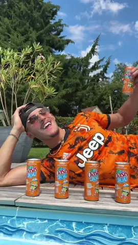 Notre clip d’oasis et de platine sur Tropical de @JUL 📀👽💿 x @Oasis Be Fruit 🥭 ! Créé le tiens voir si tu peux faire mieux que nous ;) Collaboration commerciale rémunérée 