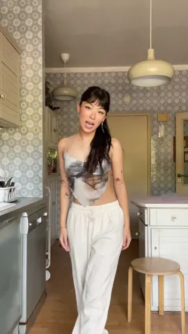sumi mas eu voltei :)