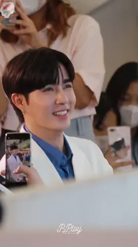 มีคนเขินป่ะ โดนเธอขาร้องเพลงจีบ โดนมองหน้าเสียอาการไปหมด ทรุดแล้วมั้งน่ะ🤭😂 #zeenunew #zeepruk #zeeprukpanich #ซีนุนิว #ซีพฤกษ์ #ซีพฤกษ์พานิช 