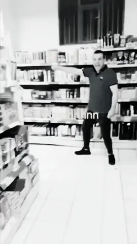 Orhaaaan ben dükkanı soyup soğana çevirirken a101 çalışanları#CapCut #fypシ #shitposting #shitpost #darkhumour 