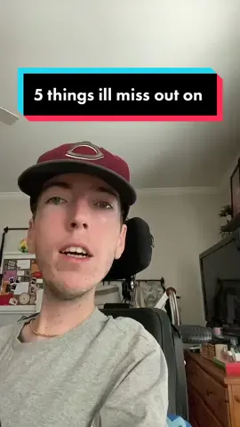 5 things I’m grateful I’ll never experience #fyp #comedy #spinalmuscularatrophy #storytime #greenscreen 