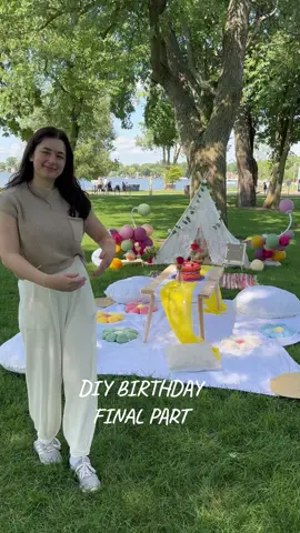 DIY BIRTHDAY PICNIC💖 shoutout to @Reagan Baylee for the most stunning birthday cake inspo 💙