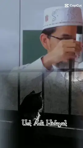 Sabar tingkat tertinggi... adalah diam saat disakiti, dan cukup melangitkan saja doamu.
