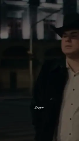 No me cuelgues la medalla,  y menos si es de plata✨#parati #foryou #fyp #foryoupage #rolitaschidas #paradedicar #dedica #musicaparadedicar #rolitas #alfredoolivas #alfreditoolivas #tienememorialapiel 