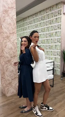Ratu Party vs Ratu Arisan😂 @Erika Carlina 