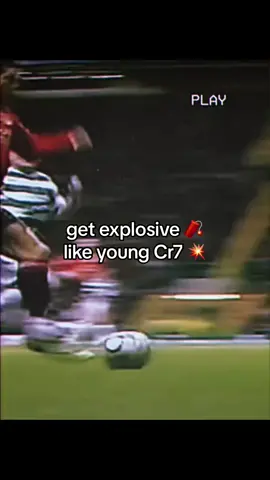 Explosiveness is the ability to trigger maximum muscle tension in minimum time and is very important for football when accelerating, changing direction, kicking, jumping, etc. As always, practice makes perfect so here are a few examples of specific exercises to train it. #fy #football #workout #speed 