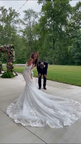 #brideandgroom #weddingday #weddingvenue #wedding #2023wedding #weddingdress #weddinginspo #firstlookwithgroom #firstlooks #ido #bridetok #weddingphotography #weddingdress