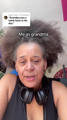 Replying to @john :3   