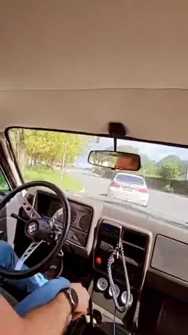 Carro raiz piloto raiz acelera com dois pé #corrida #velocidade #opala #carros 