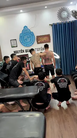 Có công mài sắt có ngày lên kim! Cố gắng học tập nhé các em#xuhuongtiktok #xuhuong #nhachaymoingay #tattoo #hocxamhinh #dayxamhinh #hinhxamdep #xăm_hình_nghệ_thuật #tiệmxămsungsướng 