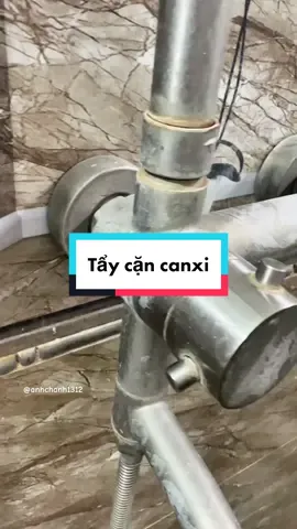 Thử thách tẩy cặn canxi vòi tắm ạ #fyp #viral #xuhuong2023 #cuộcsốnghằngngày #trendtiktok #trending #xuhuong #DọnDẹpNhà #TrendTiktok #dondepnhacua #DọnDẹpNhà 
