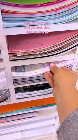 🌈¡Hagamos esta cajita en 5 segundos! ✨ 💖Para hacerla use cartulinas estampadas de @lineapuntocero ✅Use el Block A4 de cartulinas CUTE: Trae 24 cartulinas de 120 gramos, doble faz de 12 diseños diferentes de temática cute. Estas cartulinas las podes imprimir en impresora inkjet o laser, cortar con tijera o plotter de corte, ✅Para cortarla use una maquina de corte manual, se llama big shot y la encontras en @‌artesanataller al igual que el troquel 🔥¿Que te pareció? #emprender #emprendedora #emprendertransforma #diseñospersonalizados #candybar #candyparty #fiestasinfantiles #cumpleaños #cumpleañosinfantiles #doityourself #DIY #diycrafts #craftideas #craft #manualidades #manualidadesfaciles  #asmr  #asmrvideos  #manualidadesdeniños #buenadideas #creativa #papeleriacreativa#arte #arteargentino #rincondeideas #cdmx #brasil #emprenderenfiestas 
