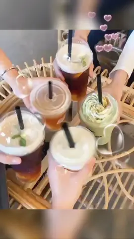 uống trà sữa cùng đồng bọn đông vui chưa nek #trend  #trasuatranchau  #bạnbè 