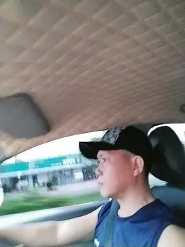 làng thang một mình😀