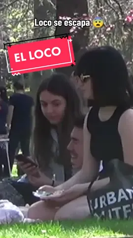 Loco se escapa del manicomio 😨