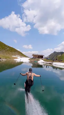 The perfect video doesn’t exi… (IG🎥: @fabiostuder)  #Extreme #UNREEL #skiing #skitok #sendit #stunts 