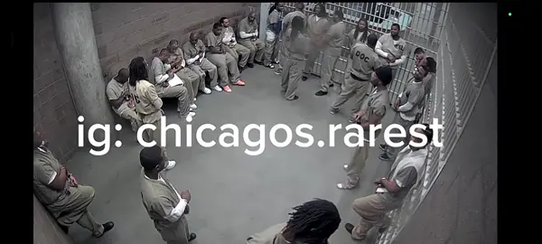 King Von slips outta his cuffs and  beats up an opp for having a tattoo of saying fck la Capone🐐 #real #kingvon #footage #chicago #bd #oblock #fyp #foryou #viral #xyzbca  #CapCut 