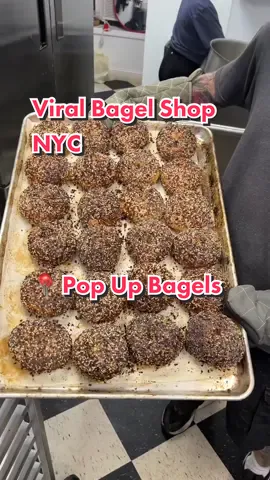 Trying the viral Popup bagels in NYC  📍Popup Bagels, NYC #nycfood #nyceats #bagels #nycbagels #hotbagels #nycbreakfast #freshbagels #everythingbagel #bagelandlox #foodreview #mukbang #jacksdiningroom 